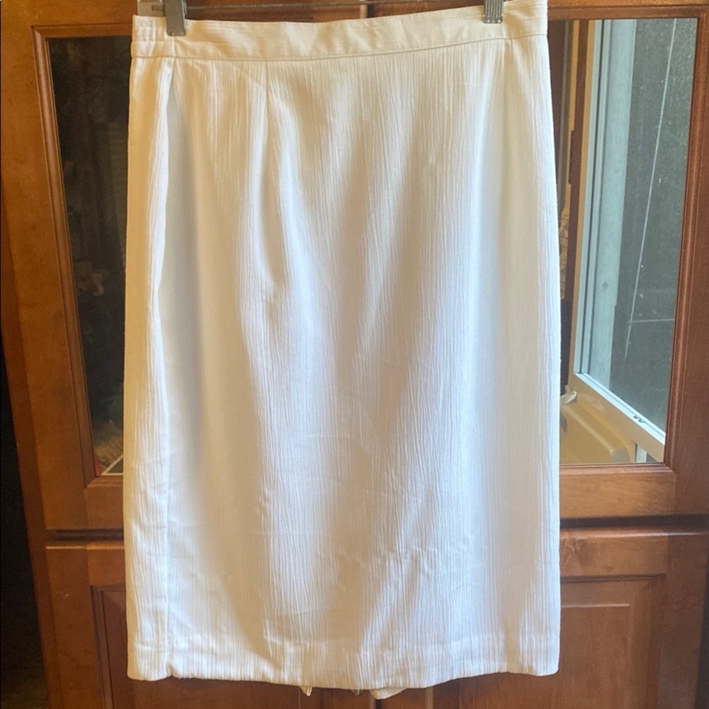 Vintage White Pleated Pencil Skirt Office Collegiate Event Career